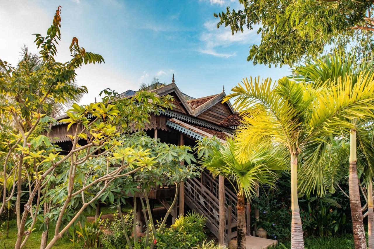 Phum Khmer Lodge Siem Reap Exterior foto