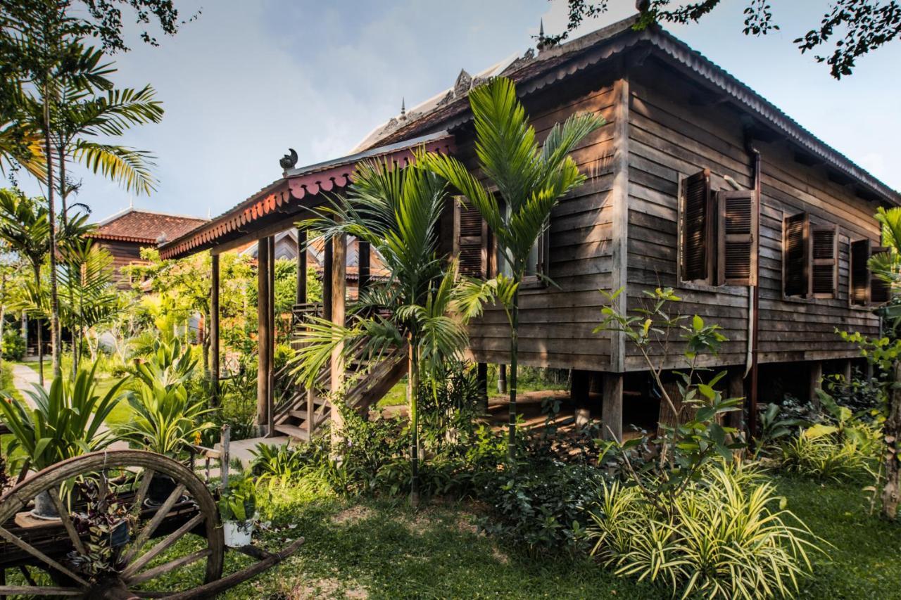 Phum Khmer Lodge Siem Reap Exterior foto